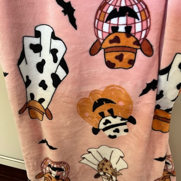 Rachel Zoe Halloween leopard and cheetah print Throw/Blanket - Picture 2 of 3